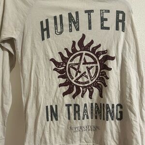 Warner Bros. Cream and Black 'Hunter in Training' Long Sleeve Tee